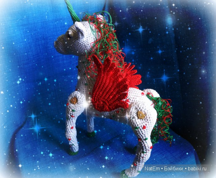 А теперь добавим ножек - получился Пегарожик. Авторская игрушка своими руками (фото 2)