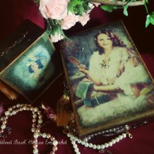 Шкатулка в дворцовом стиле