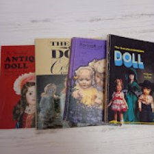 Книга по антикварным куклам