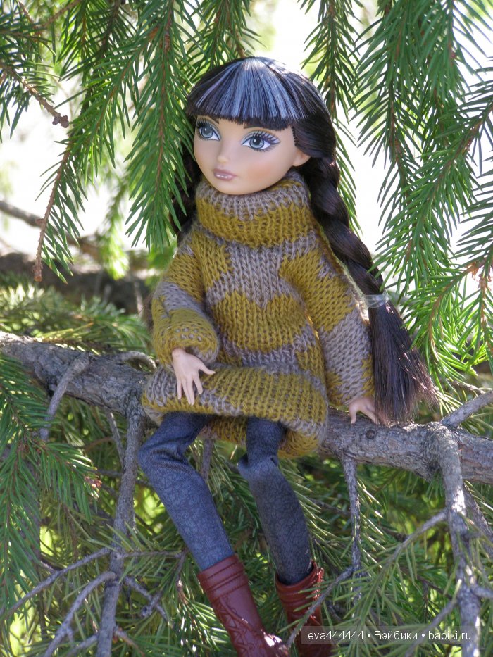 Cerise Hood - Ever After High от Mattel