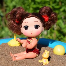 Из жизни маленькой Букашки. Небольшая переделка куколки-Кудряшки, а также незабываемые дачные приключения