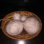 Пряжа пуховая ручного изготовления.