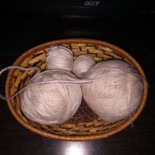 Пряжа пуховая ручного изготовления.