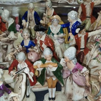 Статуэтки на Тишинке 3 - Обзорные фото