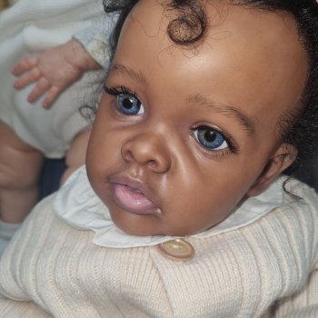 Куклы и мишки на Тишинке, апрель 2024