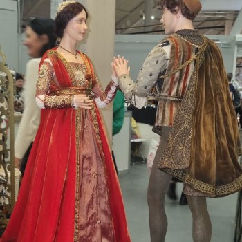 Навогодний бал кукол на Тишинке -2