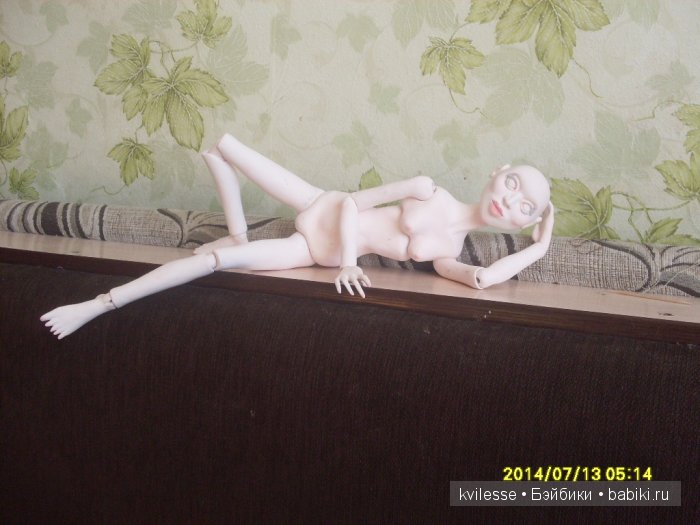 Первая красавица. Шарнирная авторская кукла (фото 5)