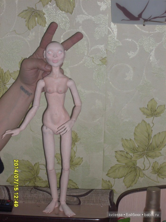 Первая красавица. Шарнирная авторская кукла (фото 10)