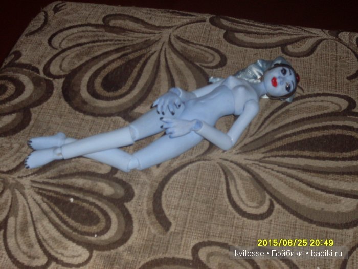 Элина Дару. Шарнирная авторская кукла (фото 6)