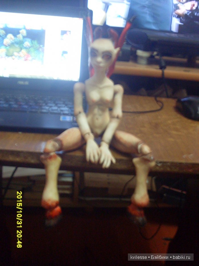 Госпожа Суккуб. Шарнирная авторская кукла