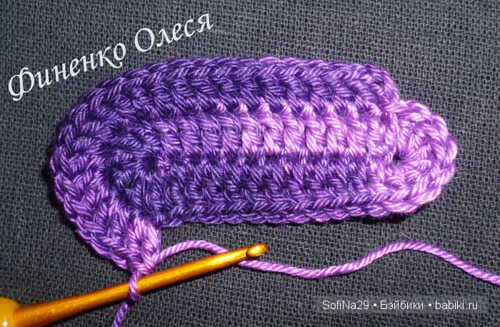 Мастер класс по вязанию туфелек для кукол (фото 9)