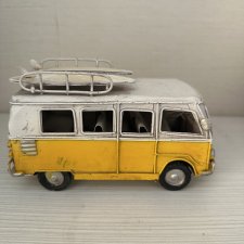 Желтый автобус