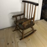 Деревяный стульчик , кресло -качалка