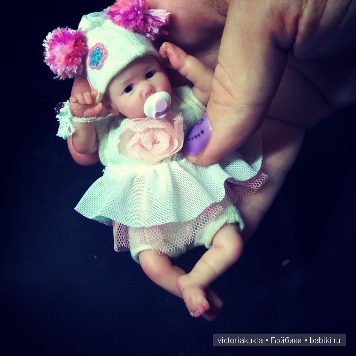 Мои крохотные 64 грамма by V.Vihareva-Pechenkina. Авторская кукла ручной работы (фото 4)