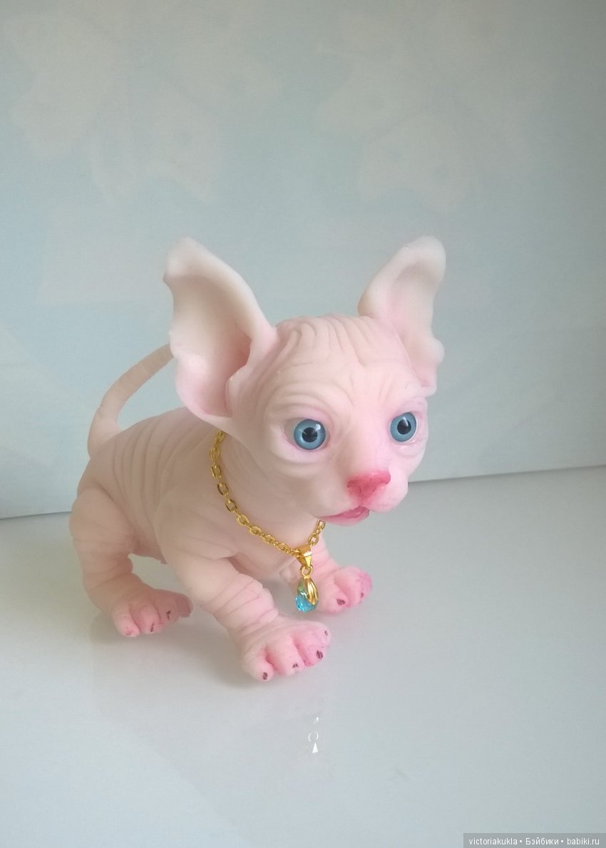 Silicone kittens by Victoria Vihareva-Pechenkina