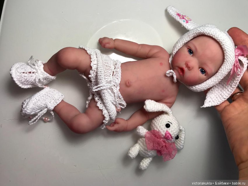Silicone baby doll by Victoria Vihareva-Pechenkina