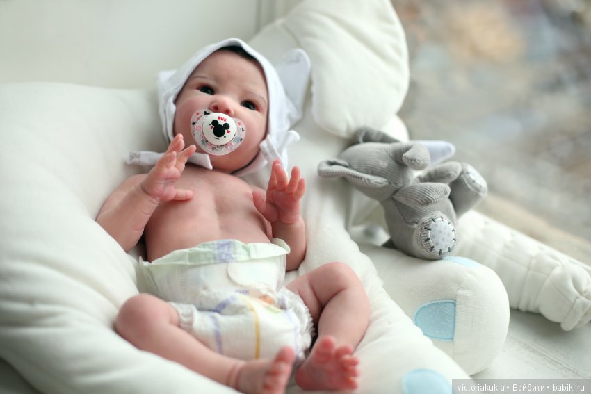 Silicone baby doll by Victoria Vihareva-Pechenkina