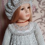 Наряд вязаный для кукол 60-70см