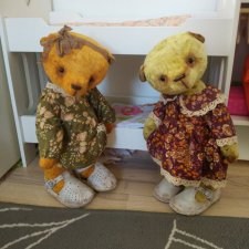 Счастливые сестренки мишки тедди