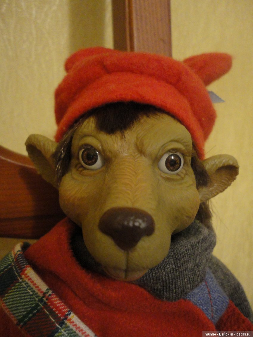 мы к вам в гости.))как раз сейчас у меня в шопике такой.)