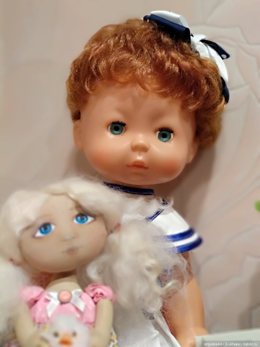 Мальчик с девочкой дружил