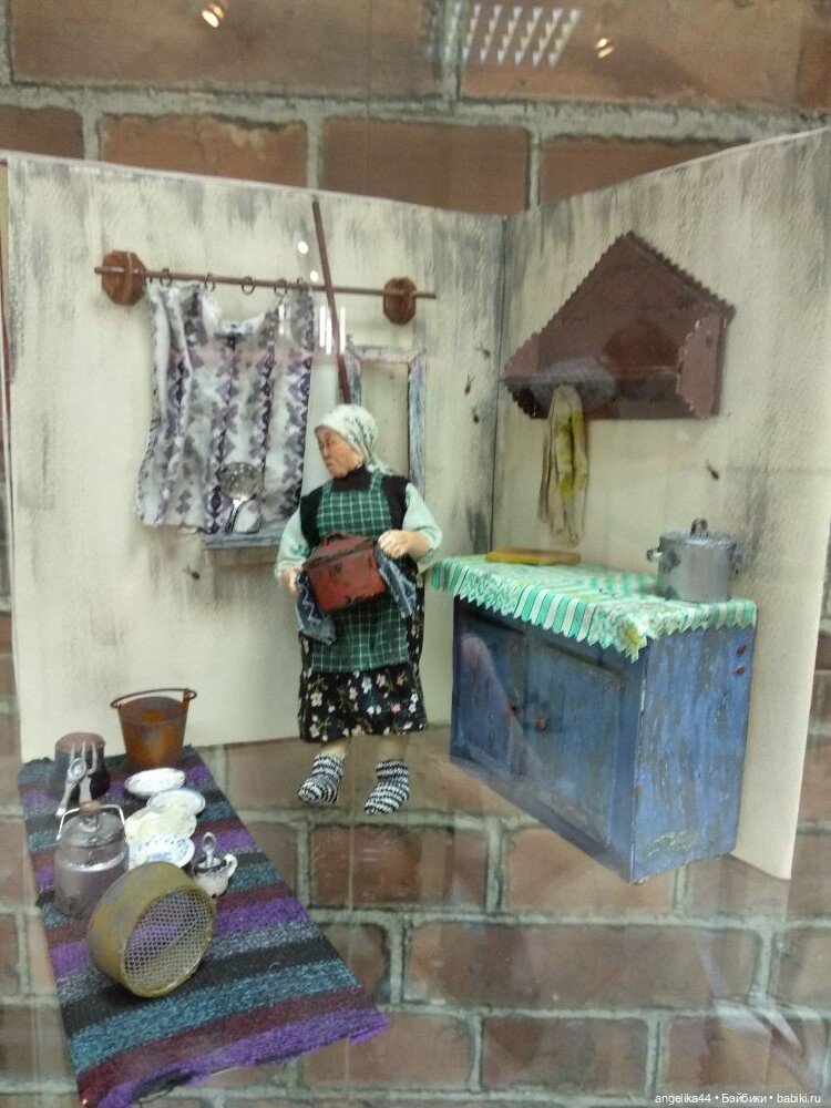 Маленький мир Ирины Верхградской