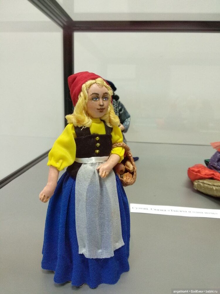 Маленький мир Ирины Верхградской