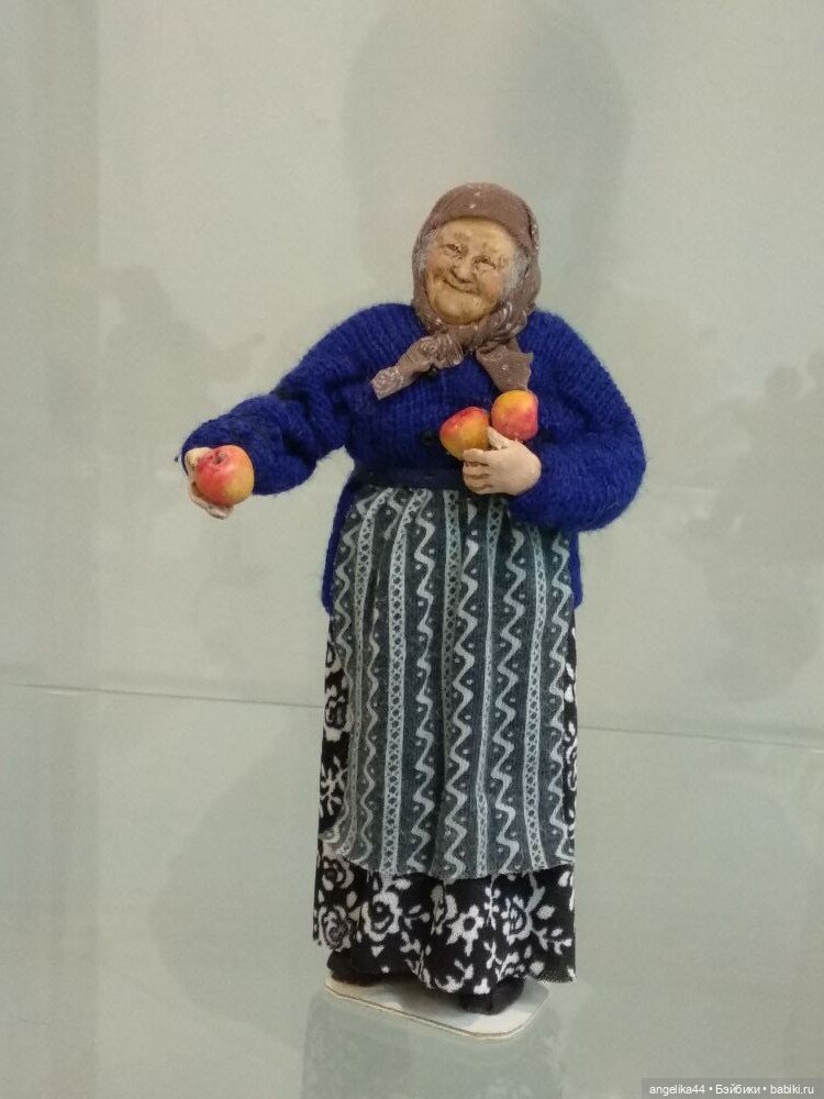 Маленький мир Ирины Верхградской