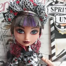 Кукла коллекционная Эвер Хай