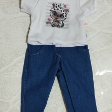 Футболка и джинсы для кармен Гонзалес.