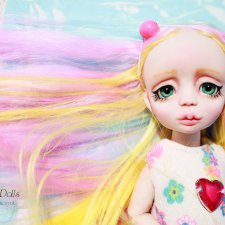 Нового и яркого кому? Новые мини-куколки и радужная девочка