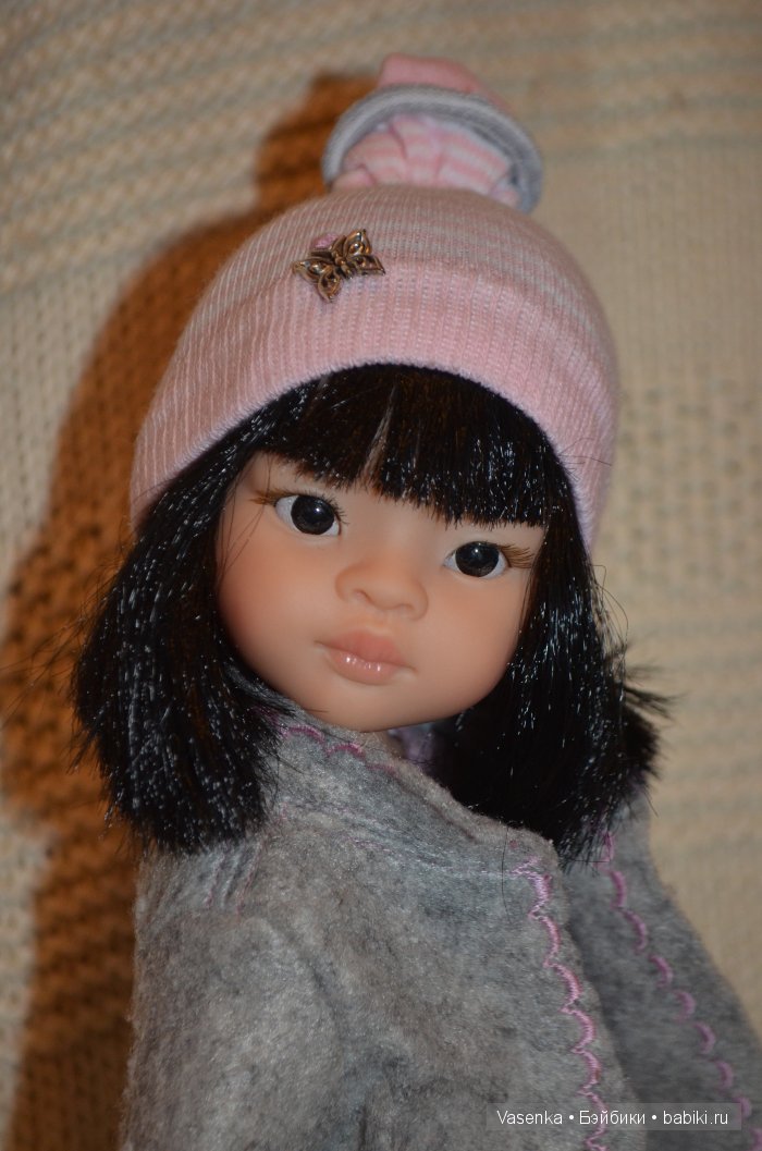 Зимний наряд для Паолки в серо-розовых тонах