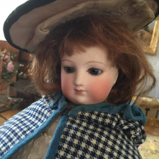 Призрак оперы или что лежит в сундуке Лили