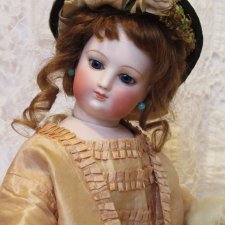 Lily De Nuremberg и ее гардероб