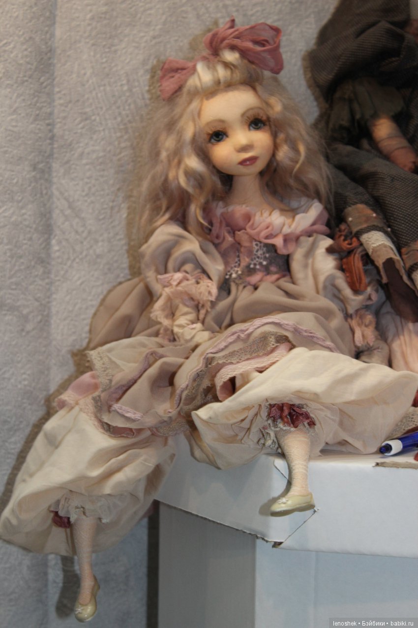 Выставка "Искусство кукол" распахнула свои объятия! Фоторепортаж