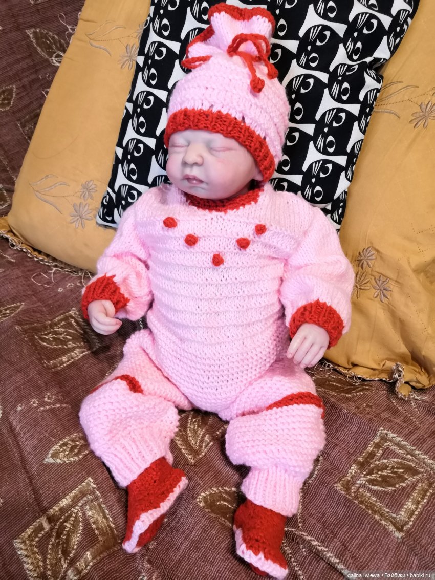 Наряжаем малышей — Одежда и обувь для кукол своими руками: фото (фото 9)
