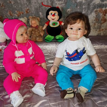 Вика и Ванюша