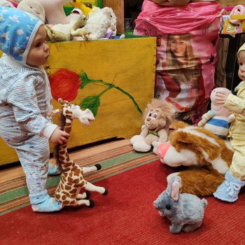 Поиграли мы в игрушки..