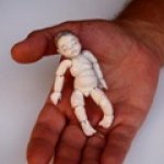 Малютка Герберт, спящая авторская шарнирная кукла