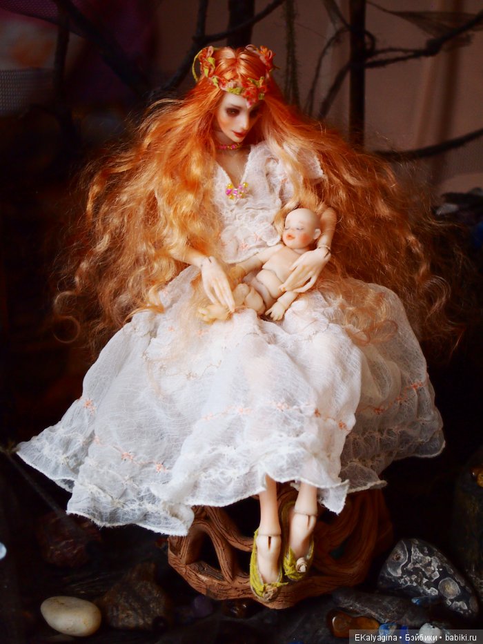 Ева с младенцем. Шарнирные авторские куклы