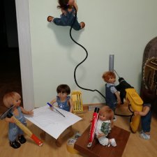 Как гномики ремонтировали полку