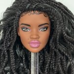 Голова Эль из набора You Create Barbie Basics