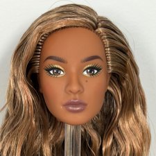 Голова Нишель набор You Create Barbie Basics.