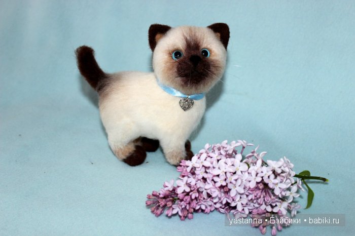 Котята Анны Ястрежембовской. Игрушки валянием из шерсти (фото 7)