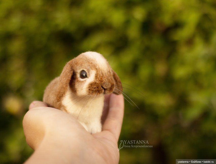 Апрельские зайцы — Валяные игрушки из шерсти: сухое валяние