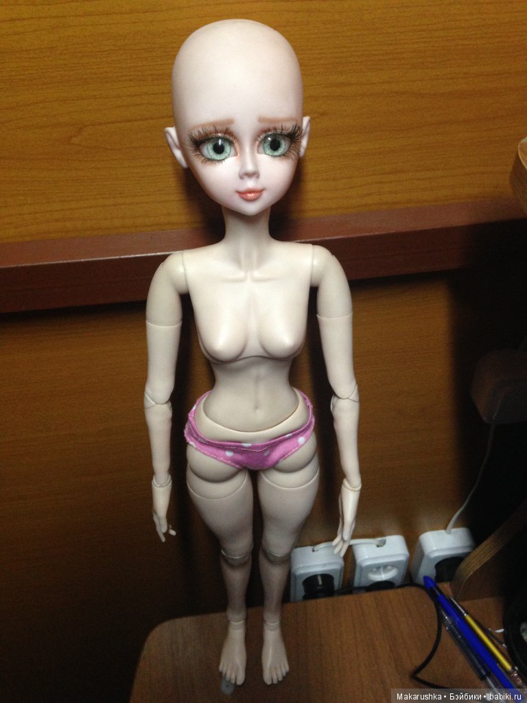 Вариант ремонта тела у Звезды подиума со сломанными бедренными петлями (много фото)