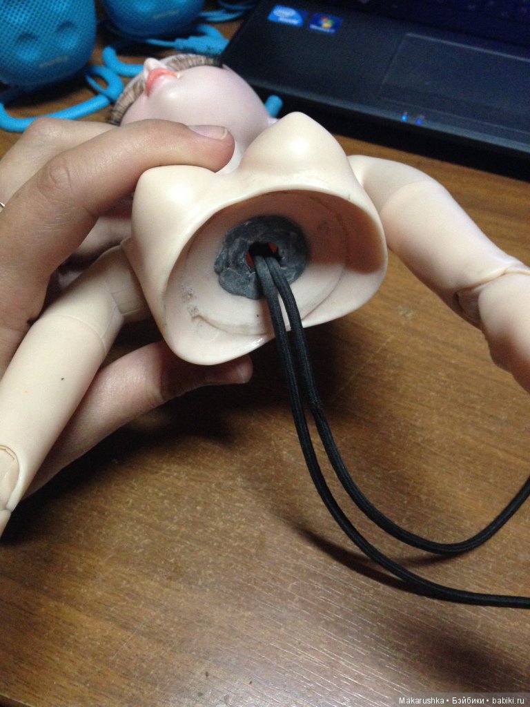 Вариант ремонта тела у Звезды подиума со сломанными бедренными петлями (много фото)