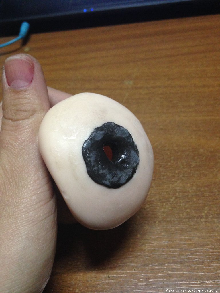 Вариант ремонта тела у Звезды подиума со сломанными бедренными петлями (много фото)