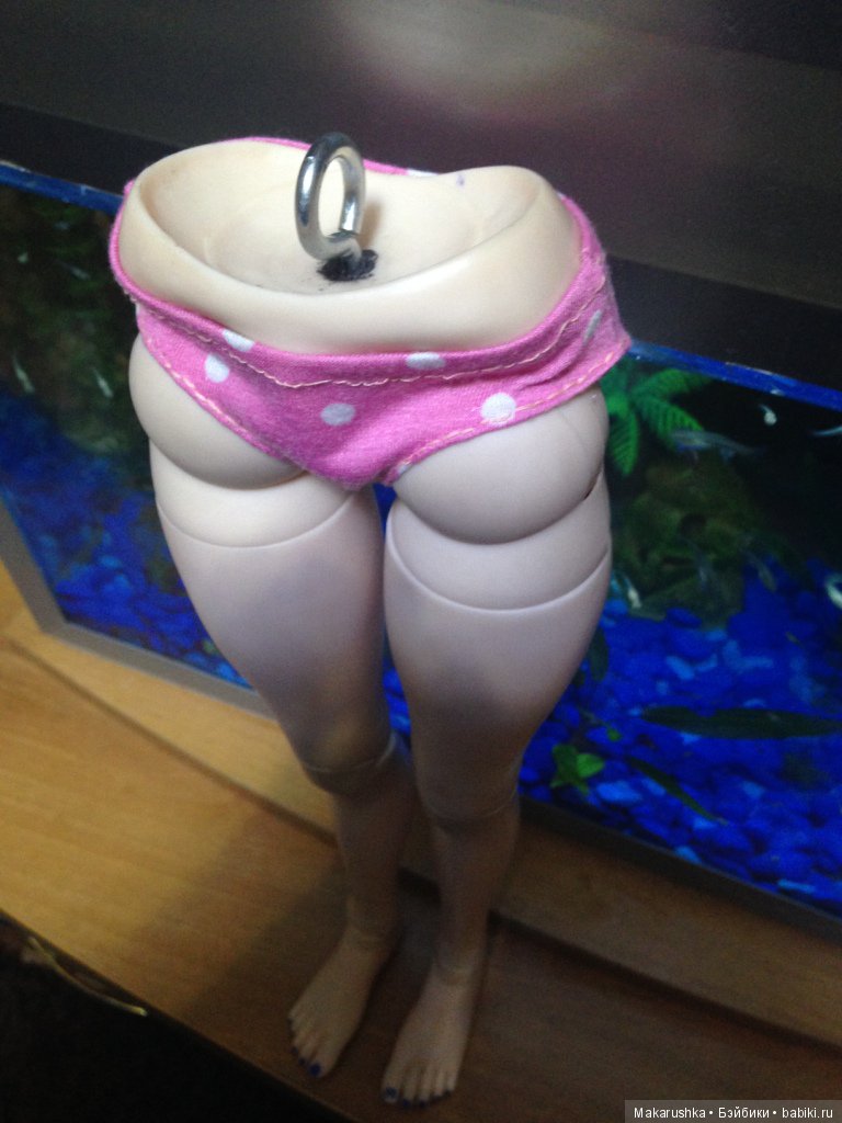 Вариант ремонта тела у Звезды подиума со сломанными бедренными петлями (много фото)