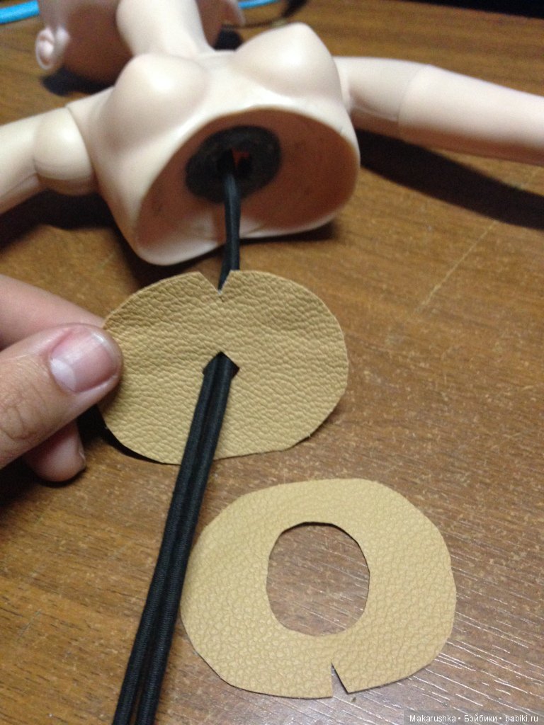 Вариант ремонта тела у Звезды подиума со сломанными бедренными петлями (много фото)